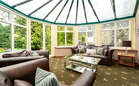 Luxurious Country Retreat In Winford